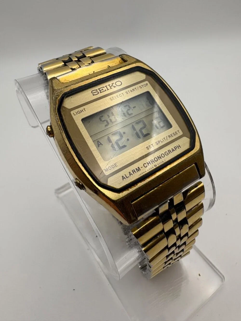 Vintage Seiko A904-5009 Digital Alarm Chronograph Gold Tone Watch Parts Repair